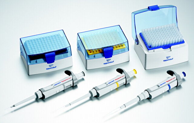 Eppendorf Research plus pipettes, 3-pack, 2 - 20 uL yellow, 20 - 200 uL, 100 - 1000 uL, Variable Volume, Single Channel